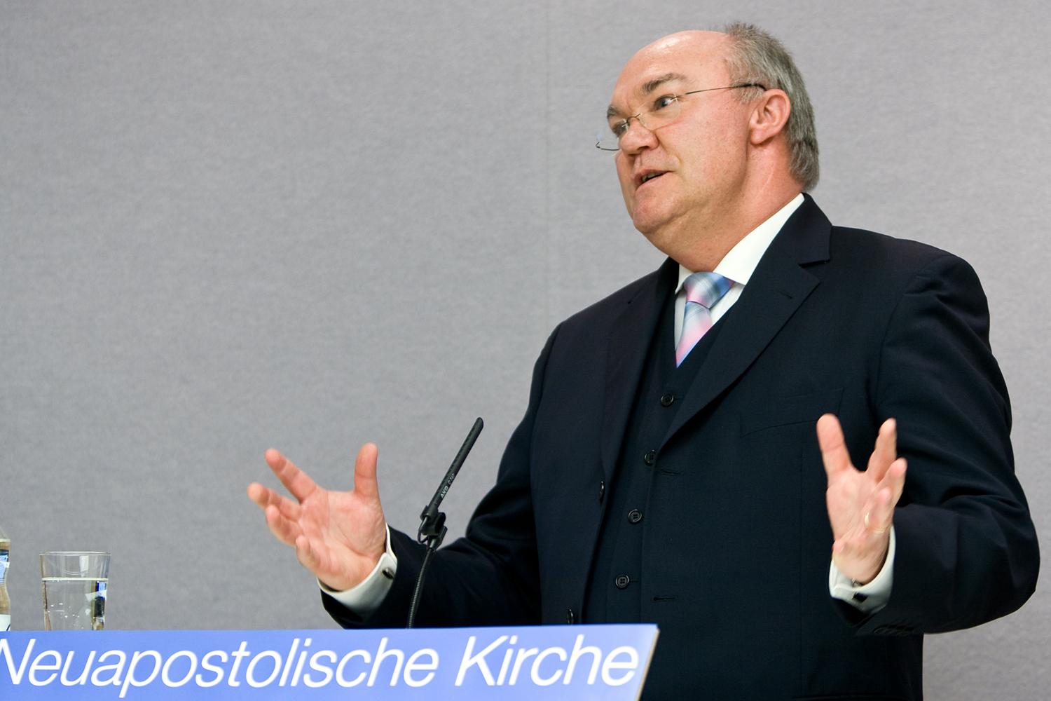 Seit dem 11. Januar 2009 neuer Bezirksapostel: Bernd Koberstein