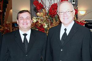 District Apostle Helper Leonard Kolb (left) and District Apostle Richard Freund (photo: NAC USA)