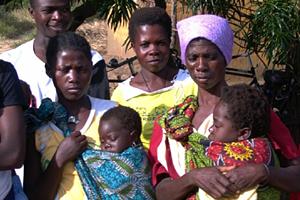 Evakuierte Familien in Sambia