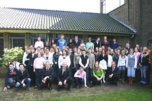 Konfirmandengruppe 2006 in den Niederlanden (Foto: NAK Nederland)