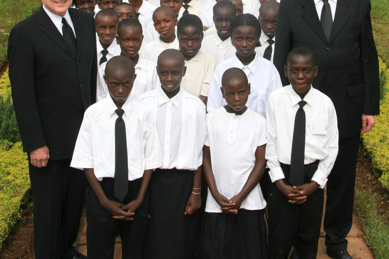 Konfirmation 2006 in Kenia (Foto: NAC USA)